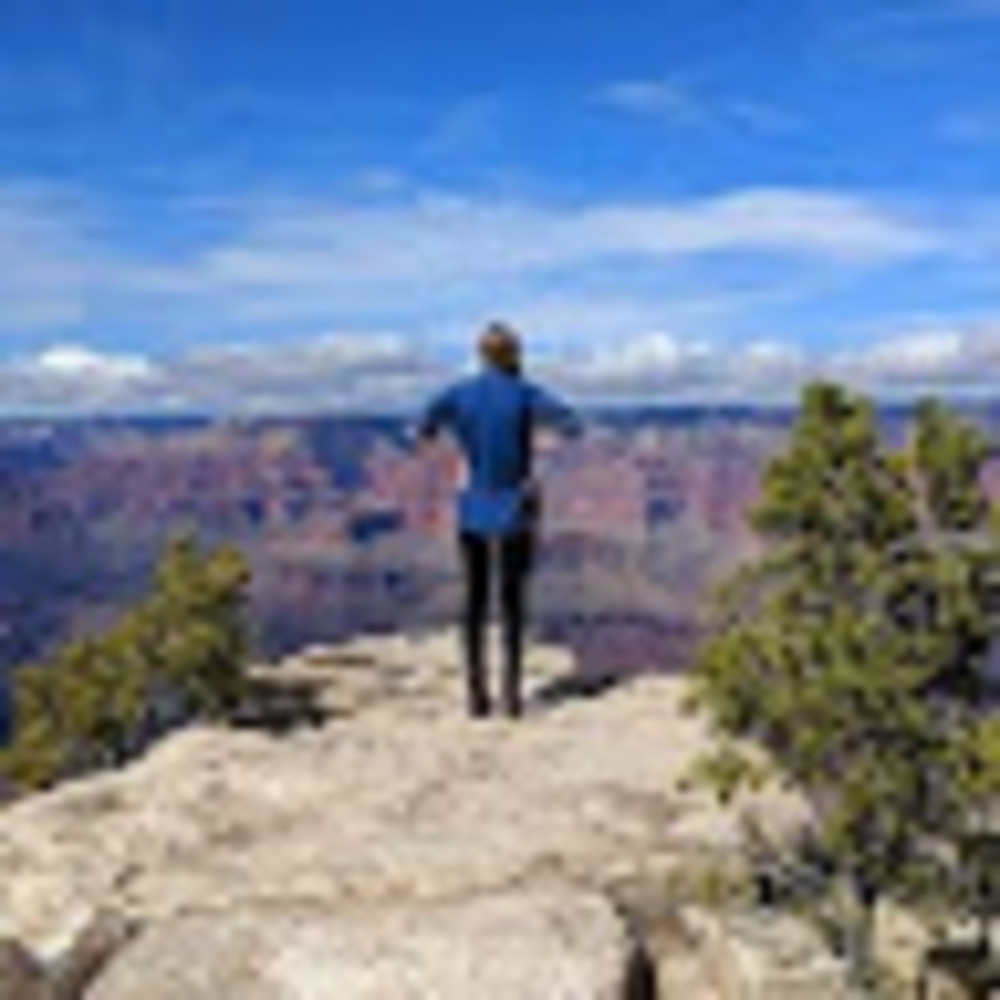 Meet your Posher, Fallon